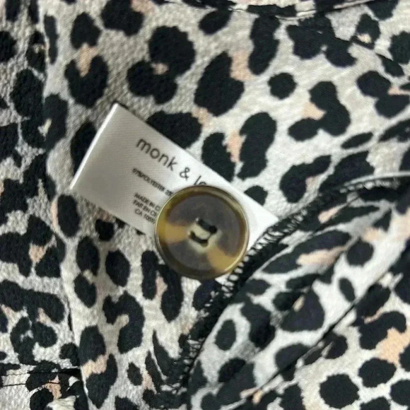 Monk  & Lou Blouse - Picture 7 of 7